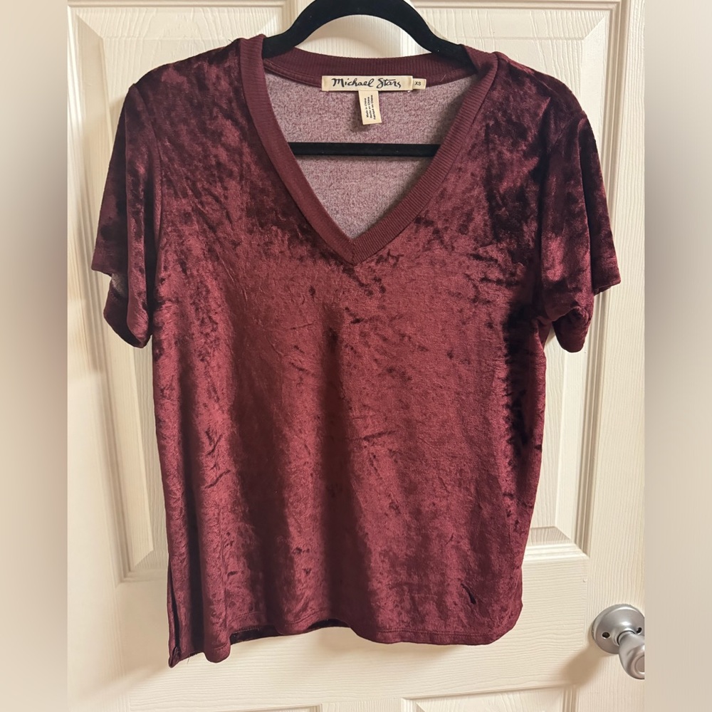 Micheal Star V Neck Short Sleeve Short Sleeve Top